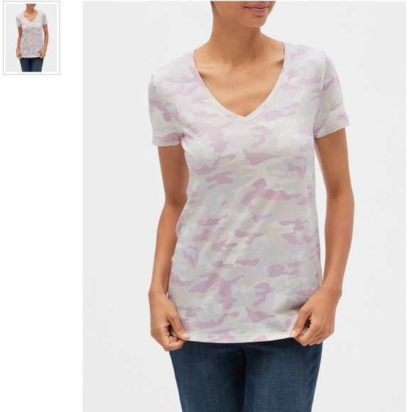 GAP Tops - GAP Lilac Camo Favorite Print Short Sleeve Tee NWT